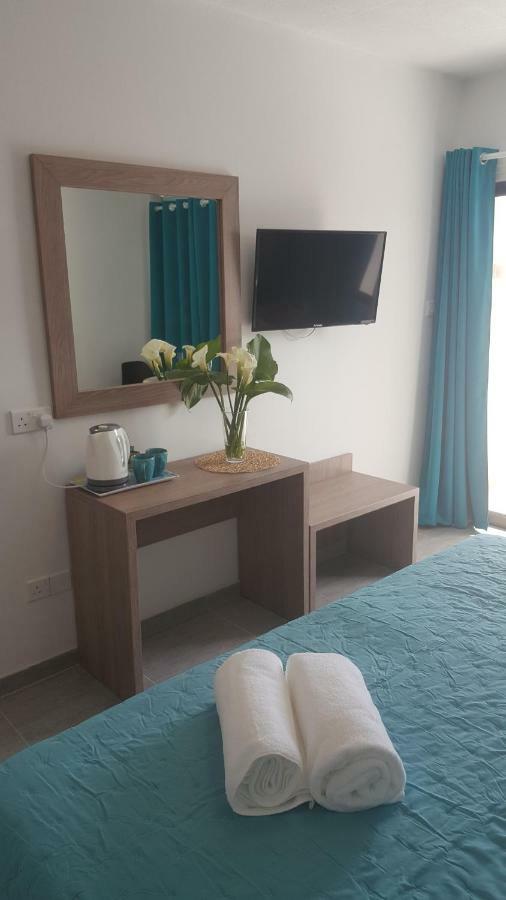 Manoli Apartments Ayía Nápa Extérieur photo
